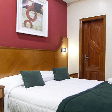 Capri Hotel Duque de Caxias Εξωτερικό φωτογραφία