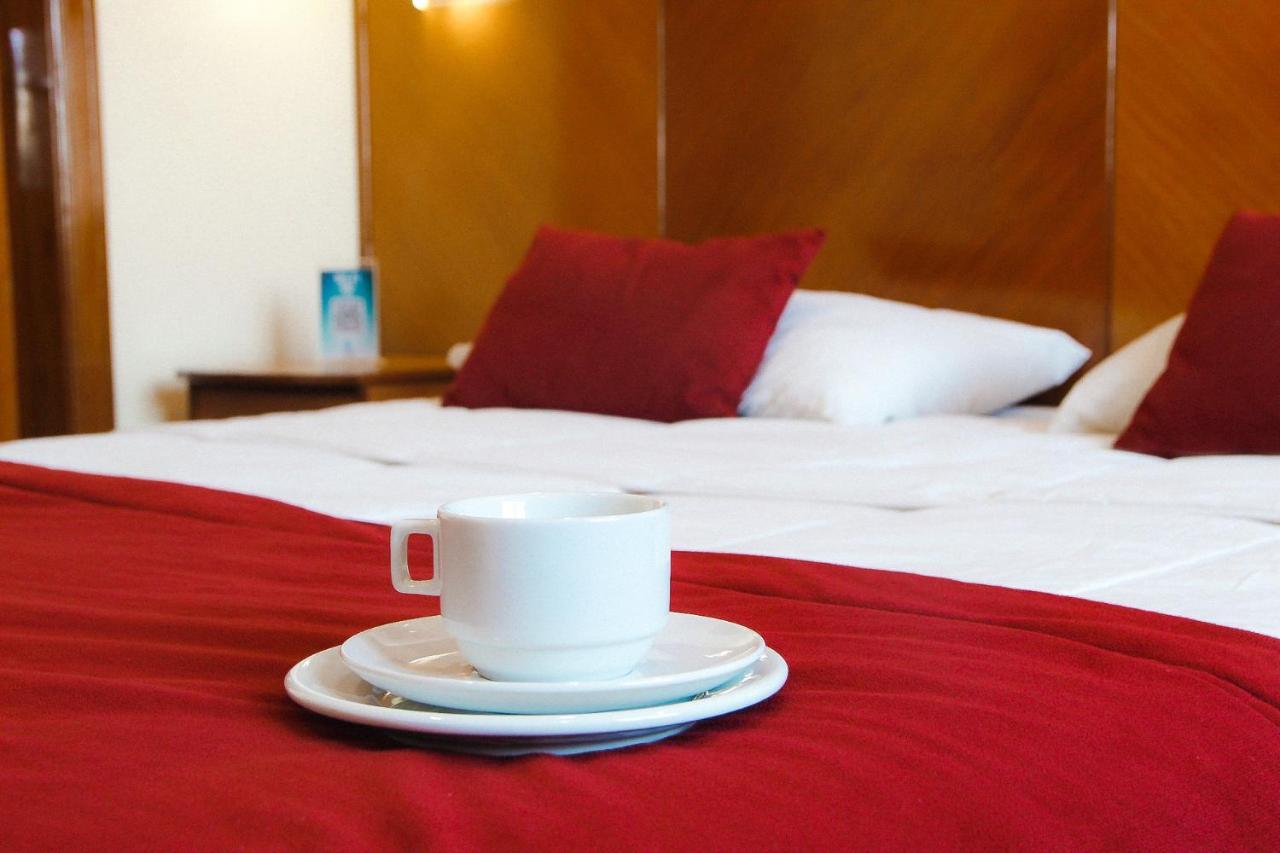 Capri Hotel Duque de Caxias Εξωτερικό φωτογραφία