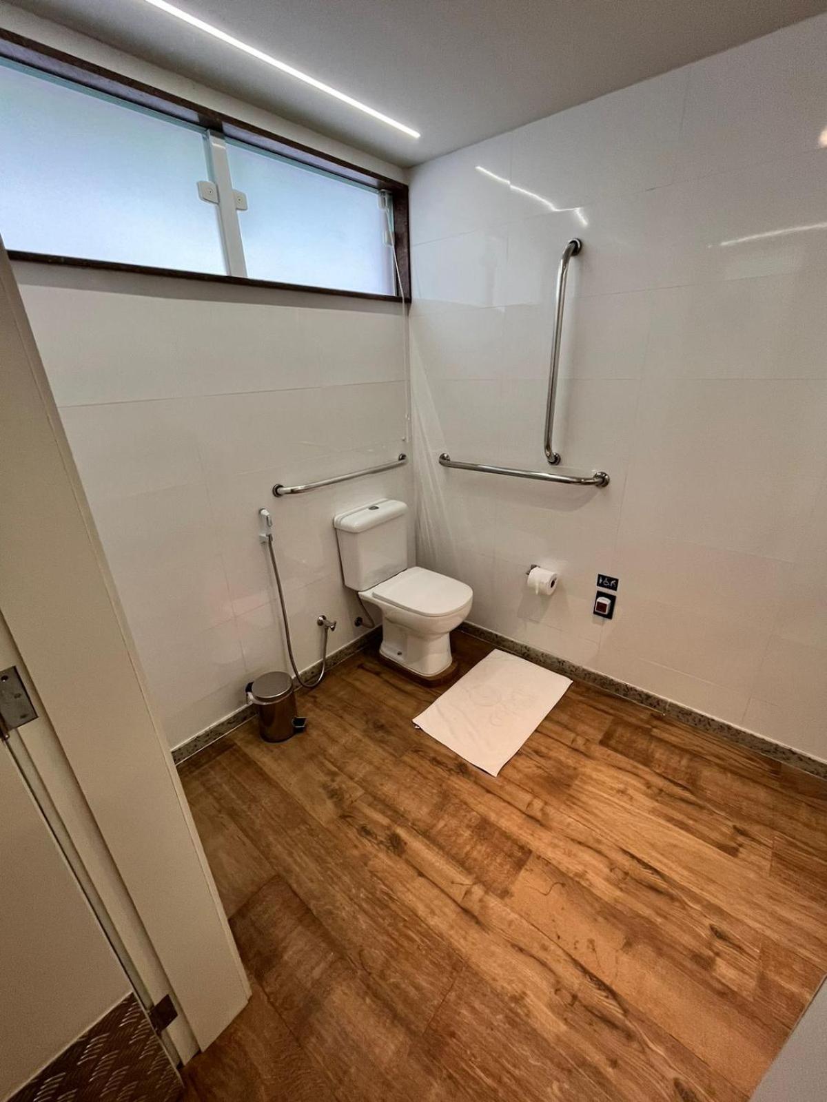 Capri Hotel Duque de Caxias Εξωτερικό φωτογραφία