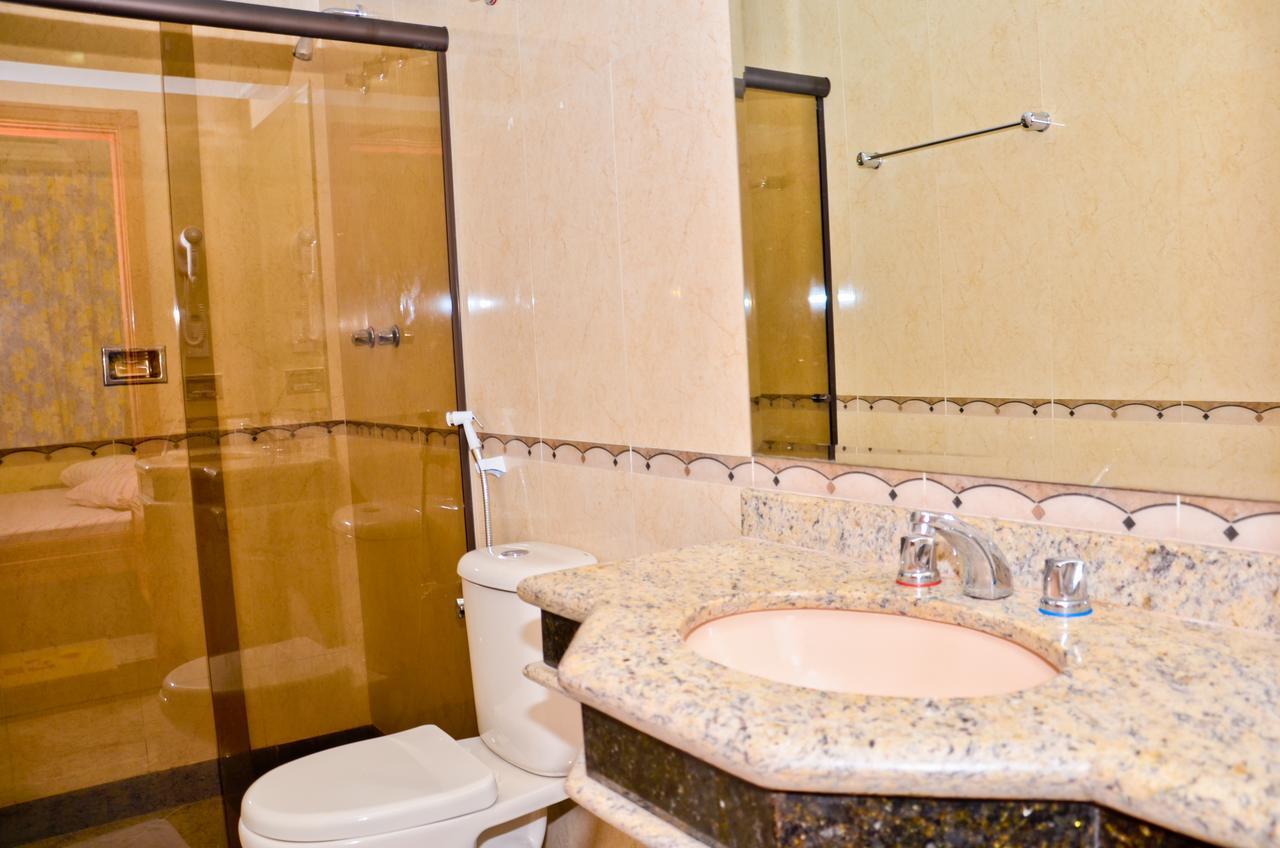 Capri Hotel Duque de Caxias Εξωτερικό φωτογραφία