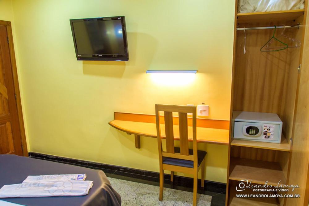 Capri Hotel Duque de Caxias Εξωτερικό φωτογραφία